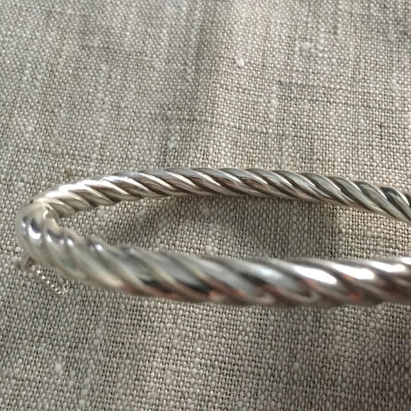 EUC Sterling Silver Hinged Cable Bangle Bracelet - Picture 4 of 7